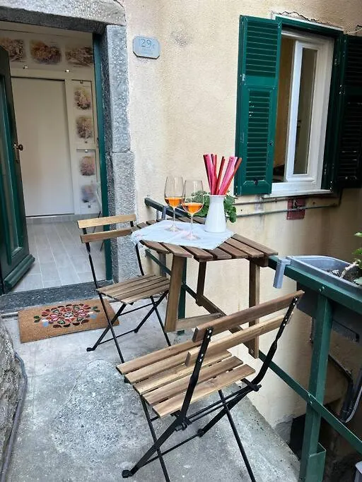 Loft Con Spazio Esterno Lissa Riomaggiore Italy